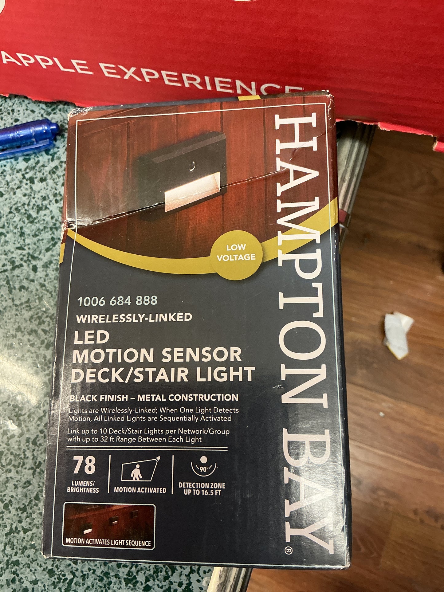 Hampton Bay motion sensor deck/stair light