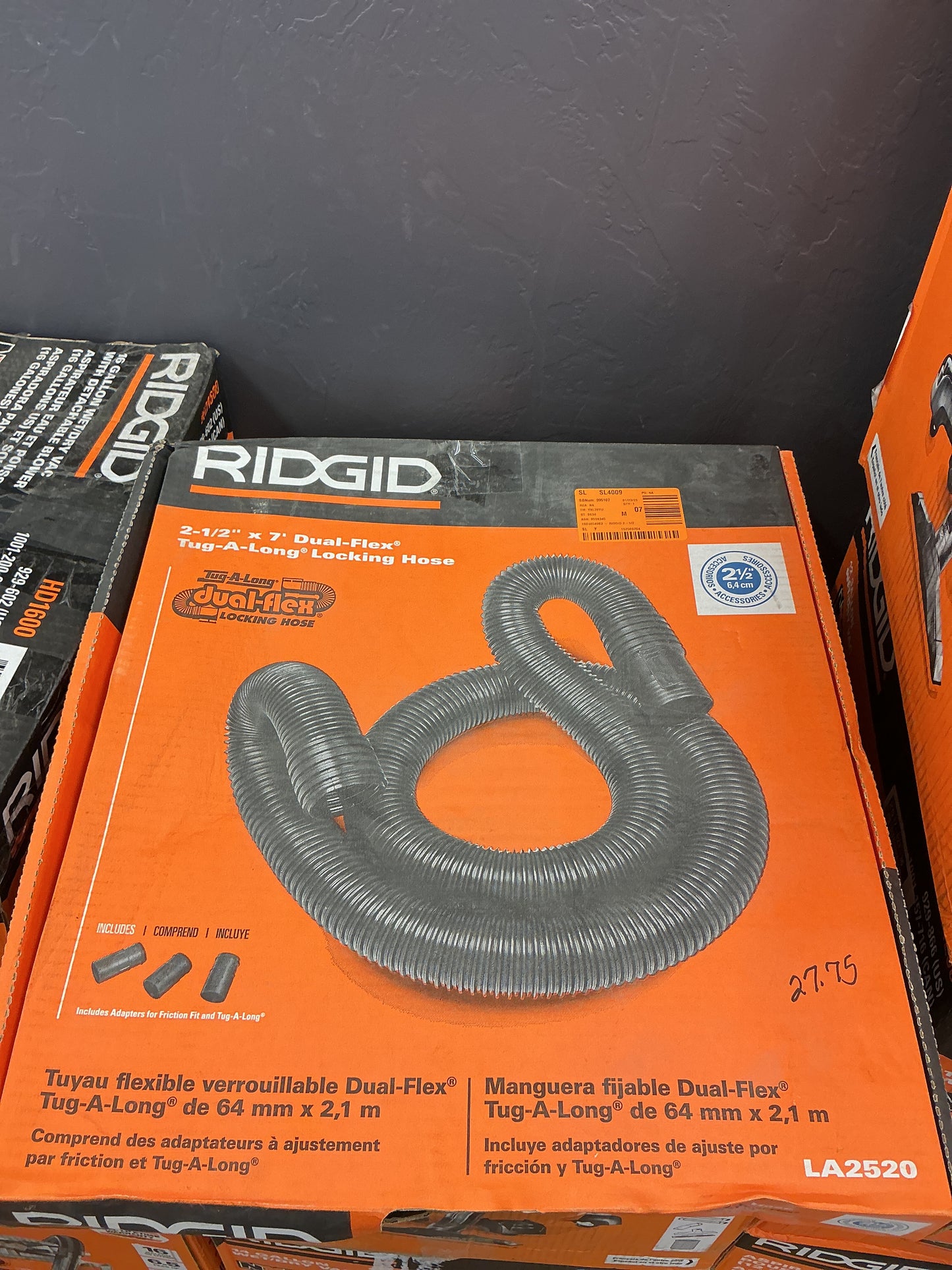 Rigid 2-1/2x7’ locking vac hose