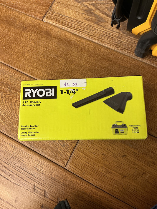 Ryobi 2 pc wet/dry accessory kit 1-1/4”